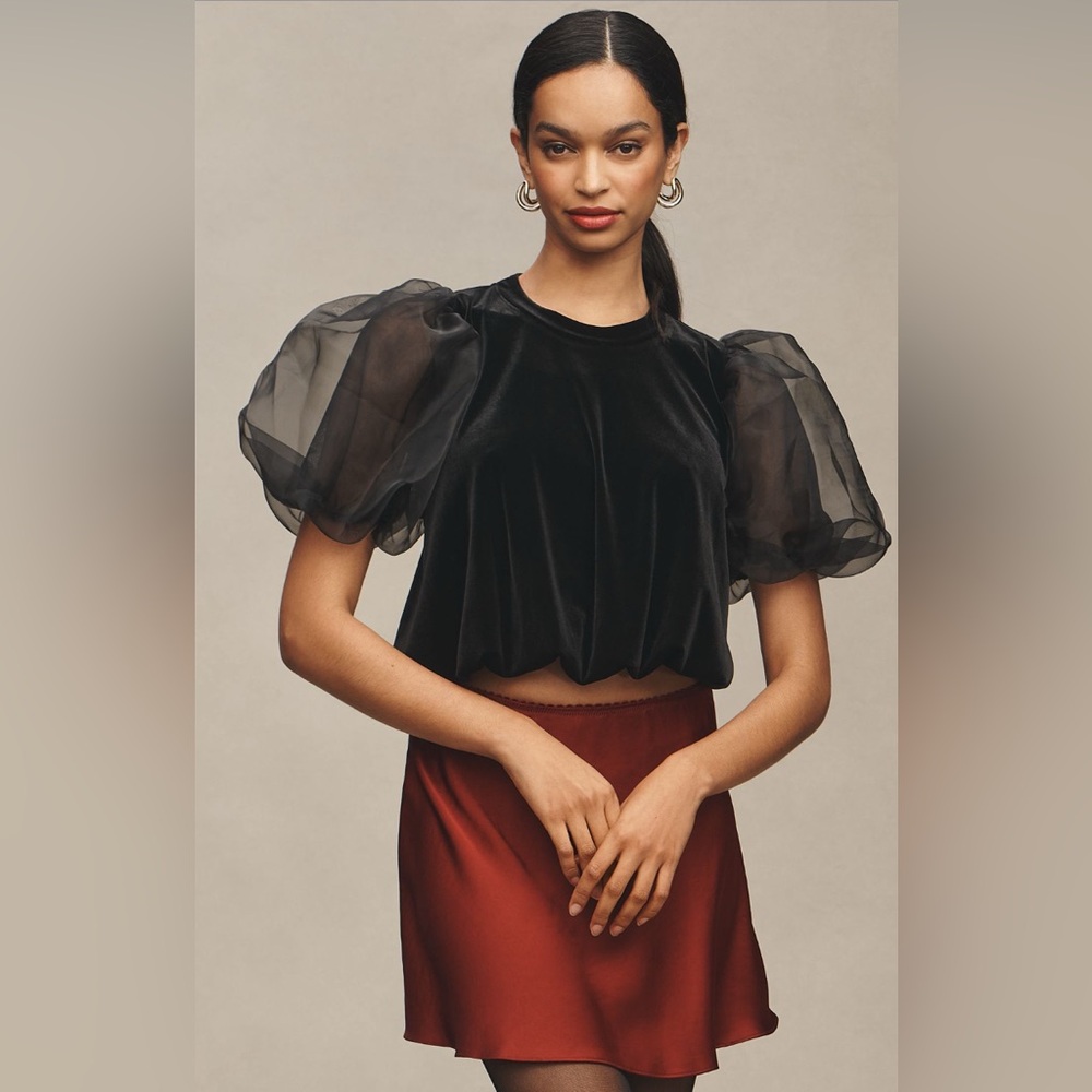 ✨ Anthropologie Puff-Sleeve Velvet Blouse Sz M